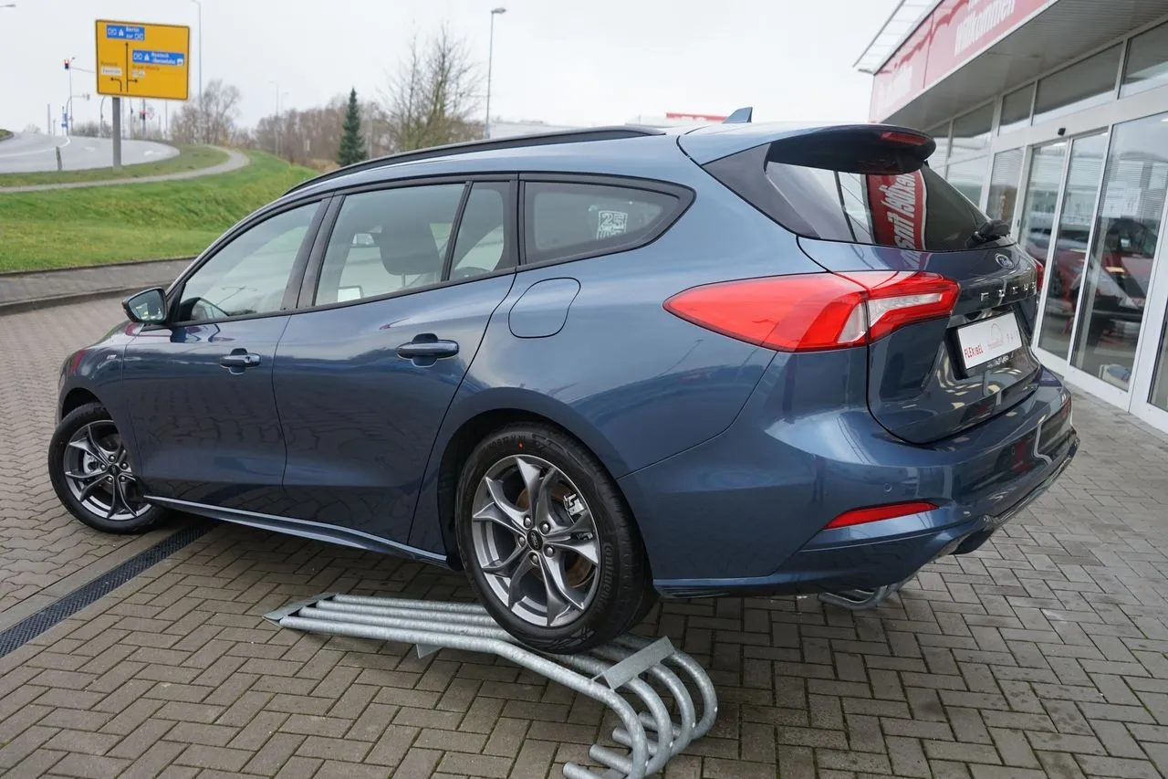 Ford Focus Turnier ST-Line X 1.0 EB...  Image 2