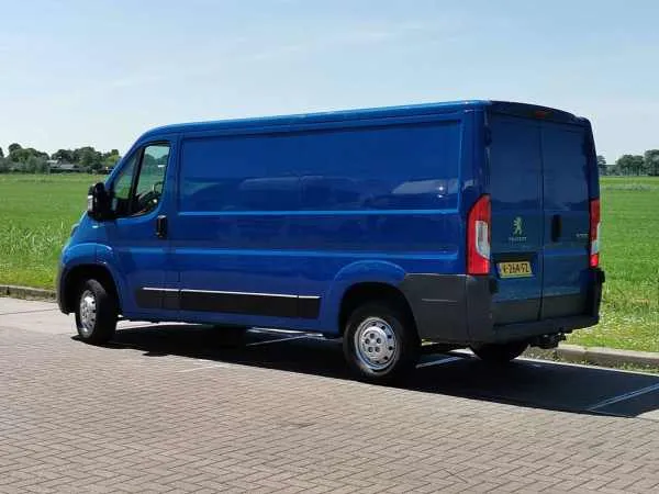 Peugeot Boxer 330 2.2 HDI Image 5