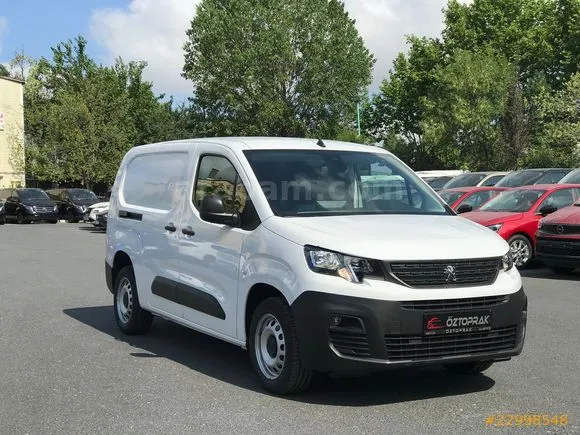 Peugeot Partner 1.5 BlueHDI Comfort Image 1